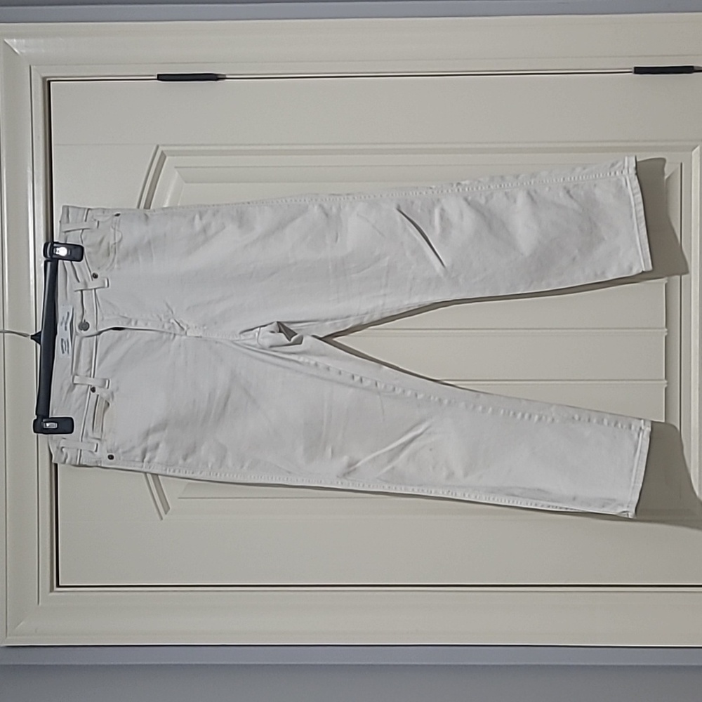 Levi's Heritage High Rise Straight Leg White Pant